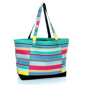 Thirty-One Beach-Ready Tote in Patio Pop Print